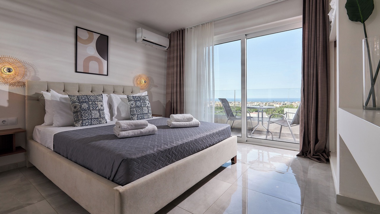 Photo of Bedroom in Malia