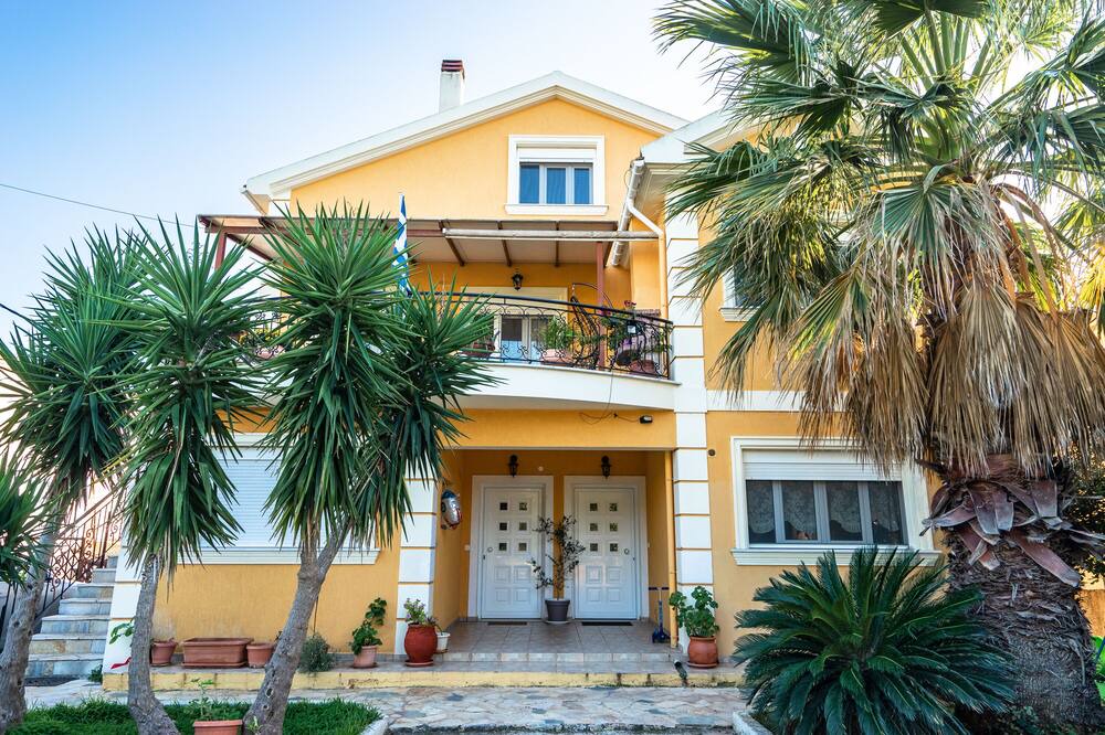 Photo of Outdoor in Mazarakata