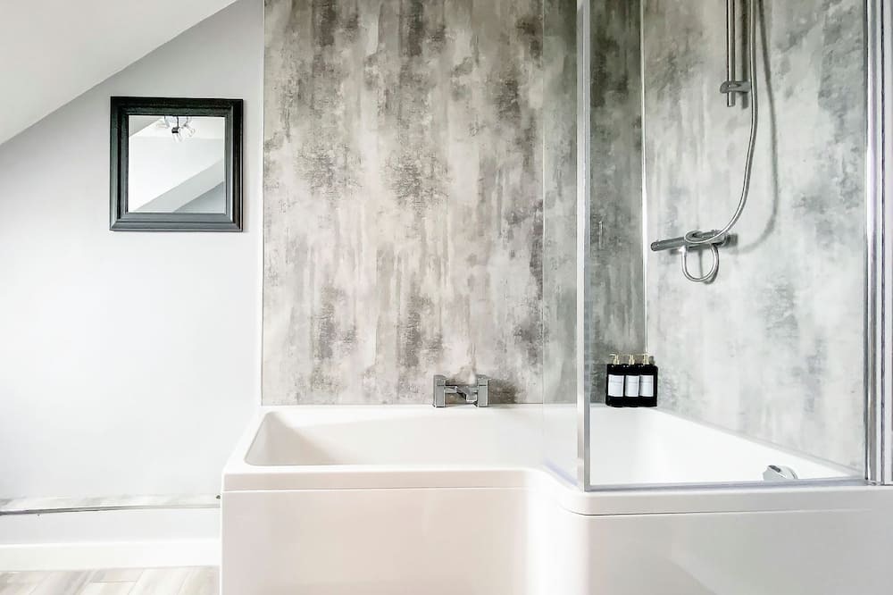 Photo of Bathroom in Thurso