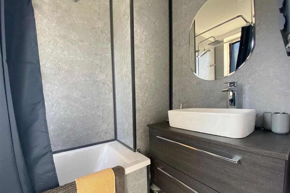 Photo of Bathroom in Blantyre