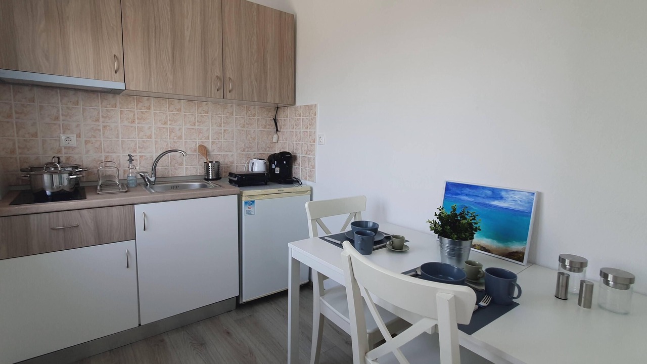 Photo of Others in Pella Region