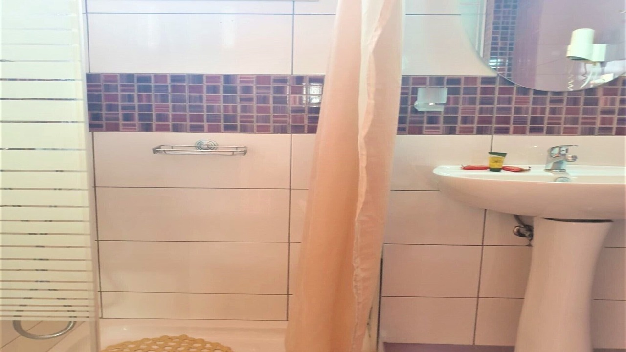 Photo of Bathroom in Piskopiano