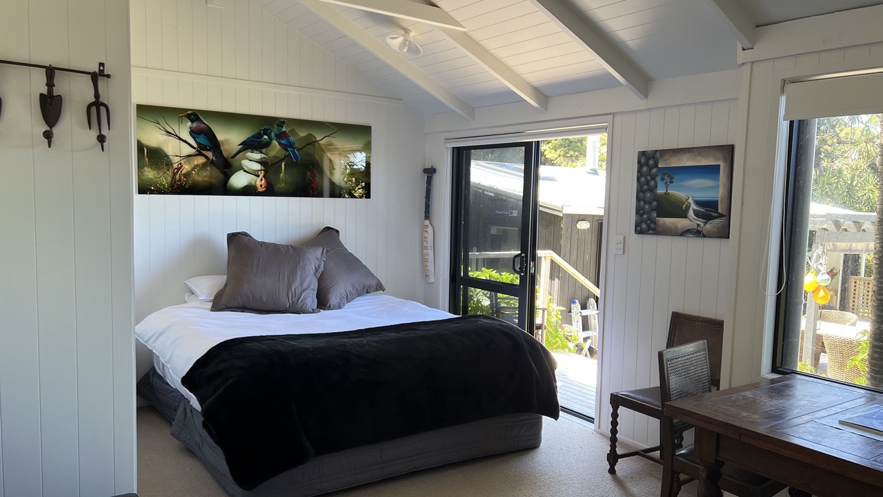 Photo of Others in Tryphena