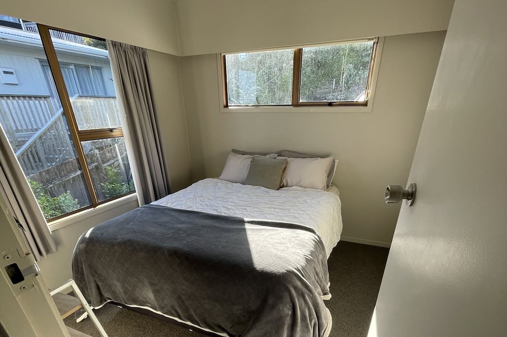 Photo of Bedroom in Ngunguru