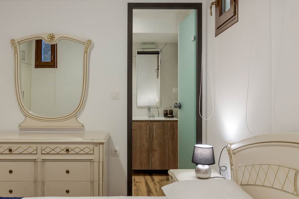 Photo of Bedroom in Kato Gouves