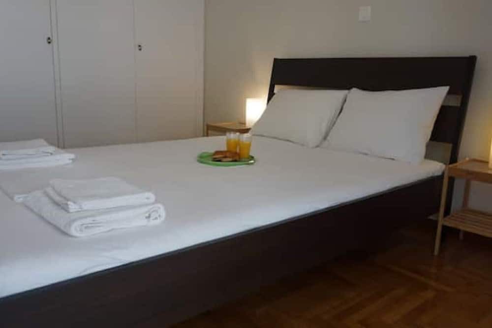 Photo of Bedroom in New Kypseli