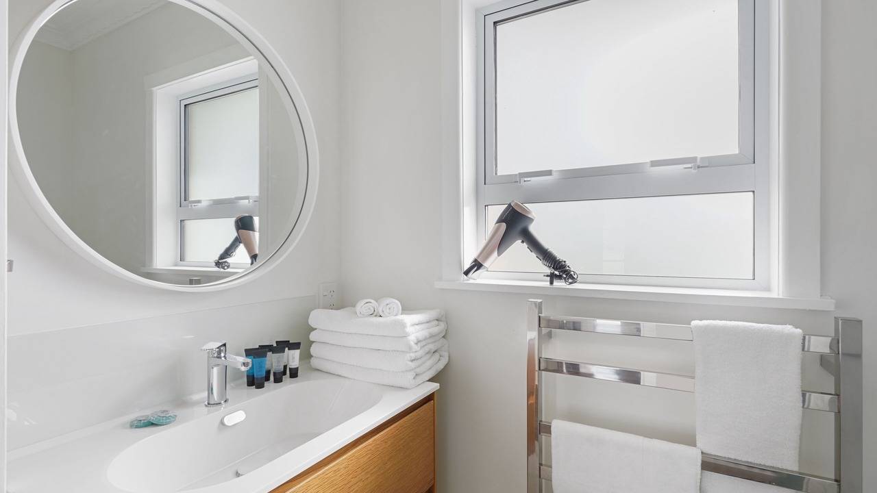 Photo of Bathroom in Takapuna