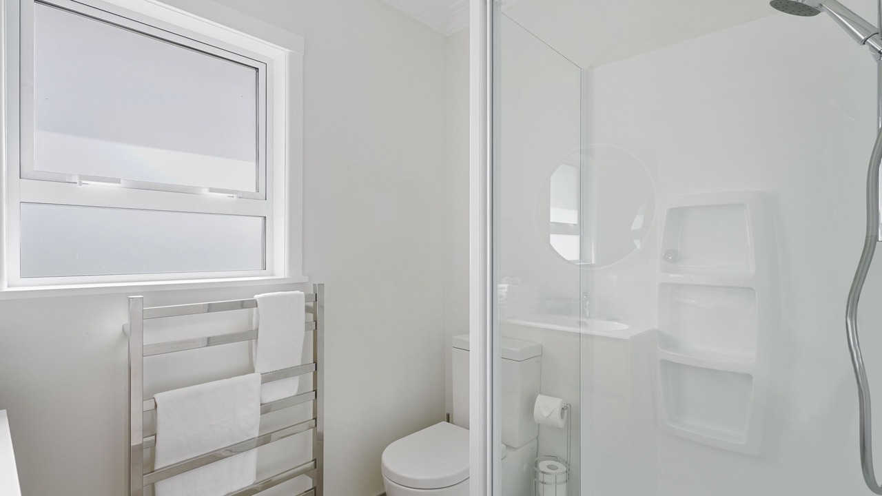 Photo of Bathroom in Takapuna