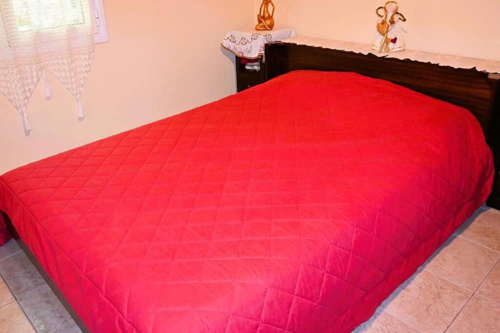 Photo of Bedroom in Kato Metochi