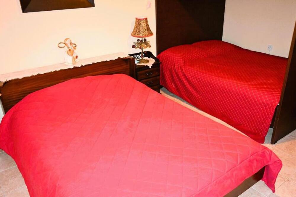 Photo of Bedroom in Kato Metochi