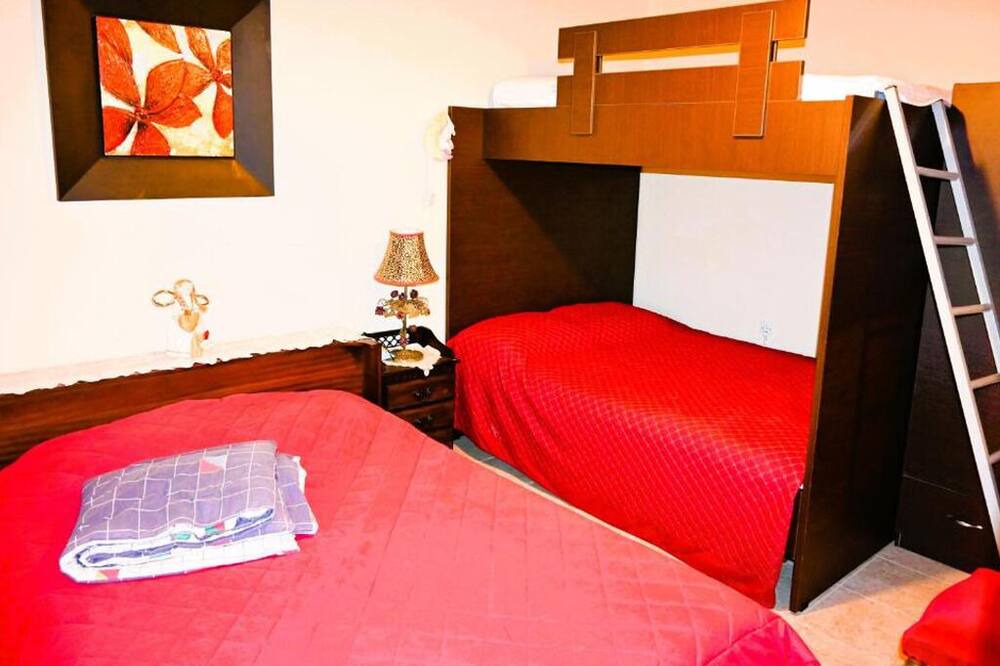 Photo of Bedroom in Kato Metochi