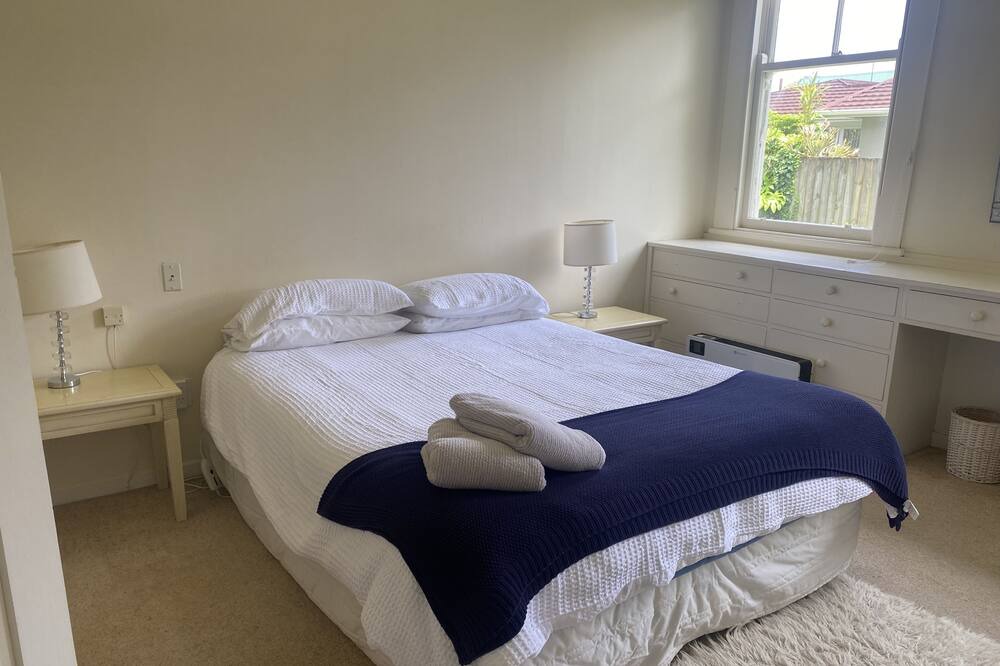 Photo of Bedroom in Gisborne