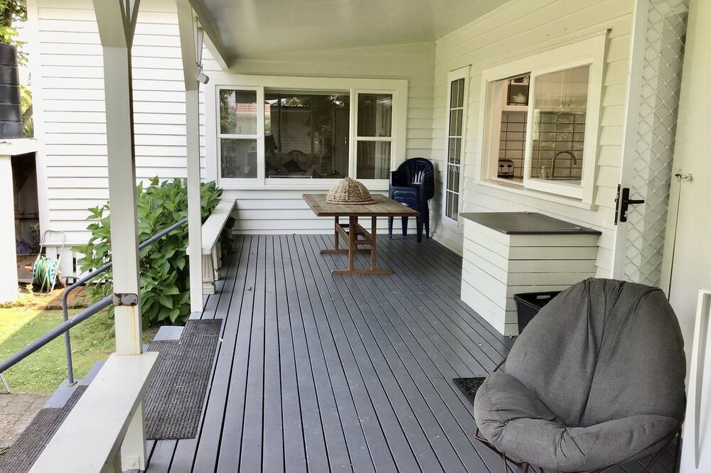 Photo of Patio Balcony in Gisborne