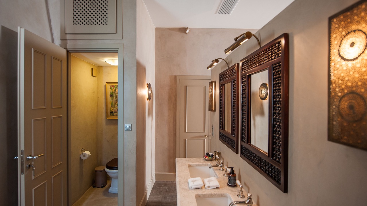 Photo of Bathroom in Old Town