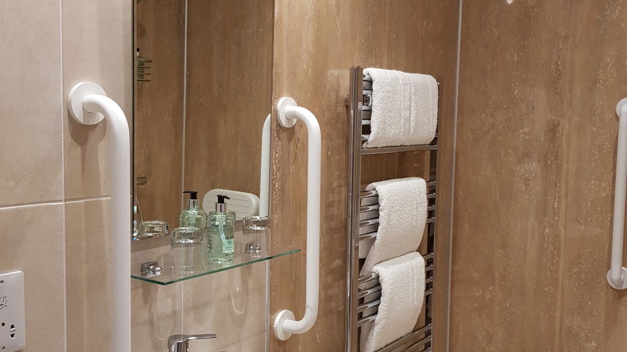 Photo of Bathroom in Invershiel