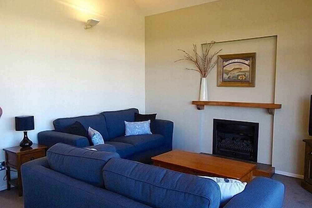 Photo of Livingroom in Okere Falls