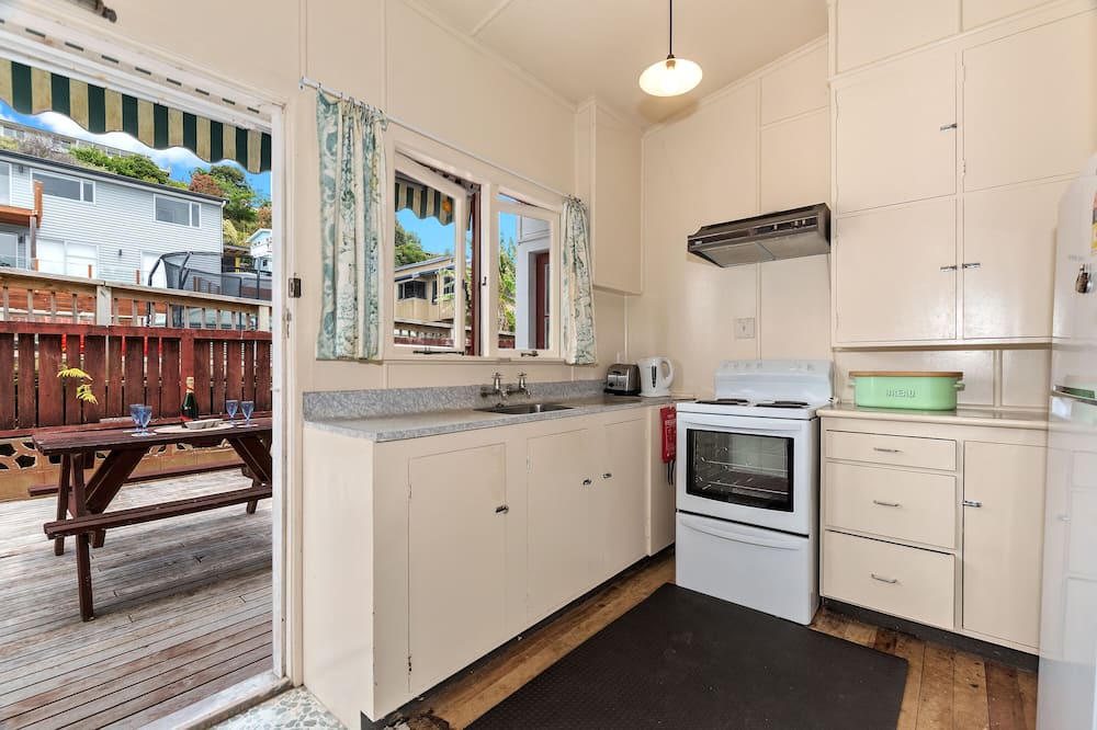 Photo of Kitchen in Ngunguru