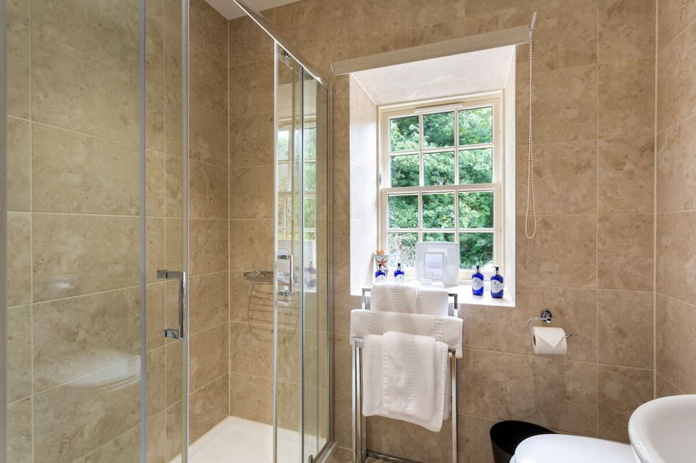 Photo of Bathroom in Dalkeith