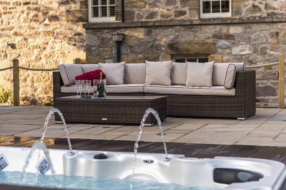 Photo of Patio Balcony in Dalkeith