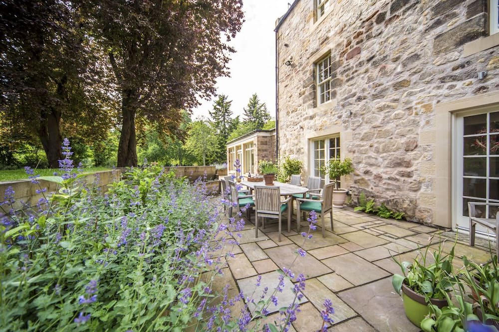 Photo of Patio Balcony in Dalkeith