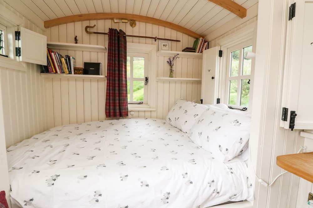 Photo of Bedroom in Lochearnhead