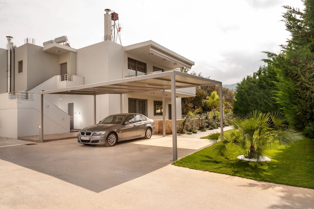 Photo of Outdoor in Perivolia