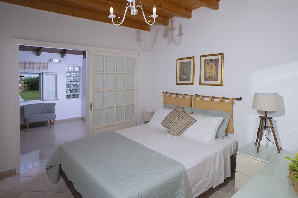 Photo of Bedroom in Magoulades