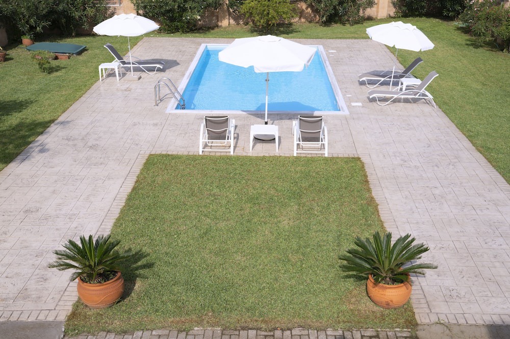 Photo of Outdoor in Magoulades