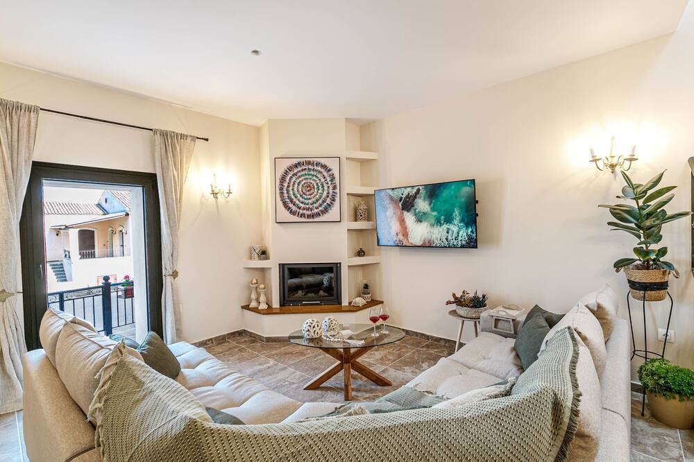 Photo of Livingroom in Doukades