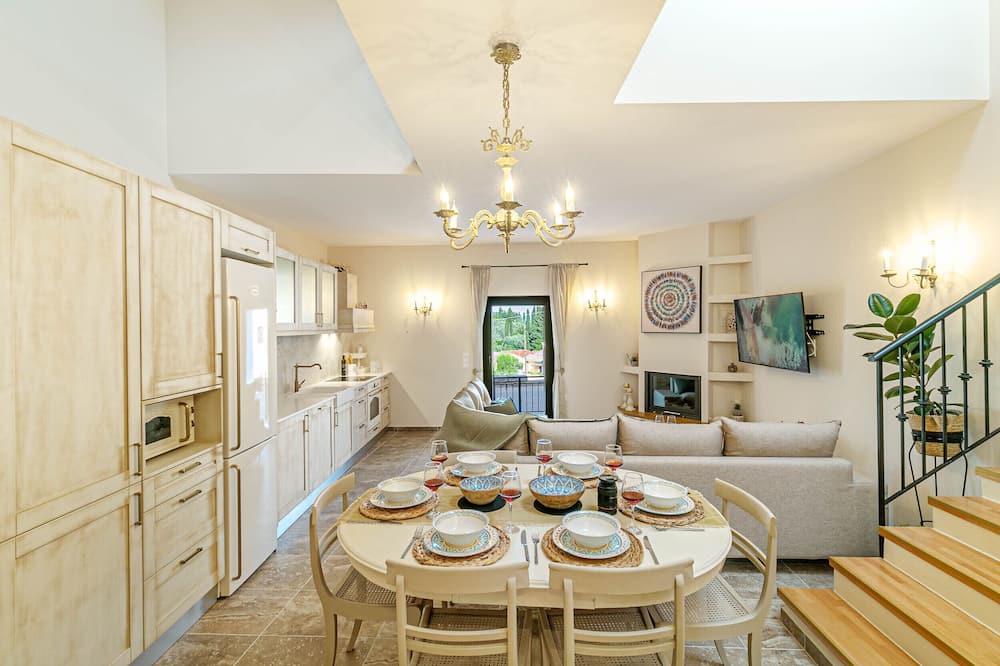 Photo of Livingroom in Doukades
