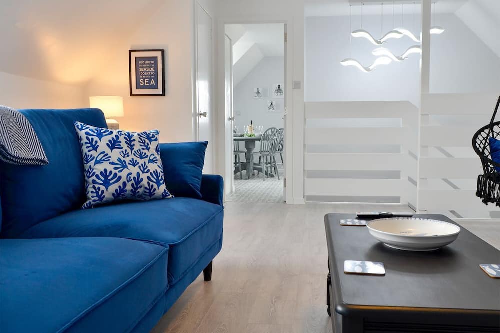 Photo of Livingroom in Ellon