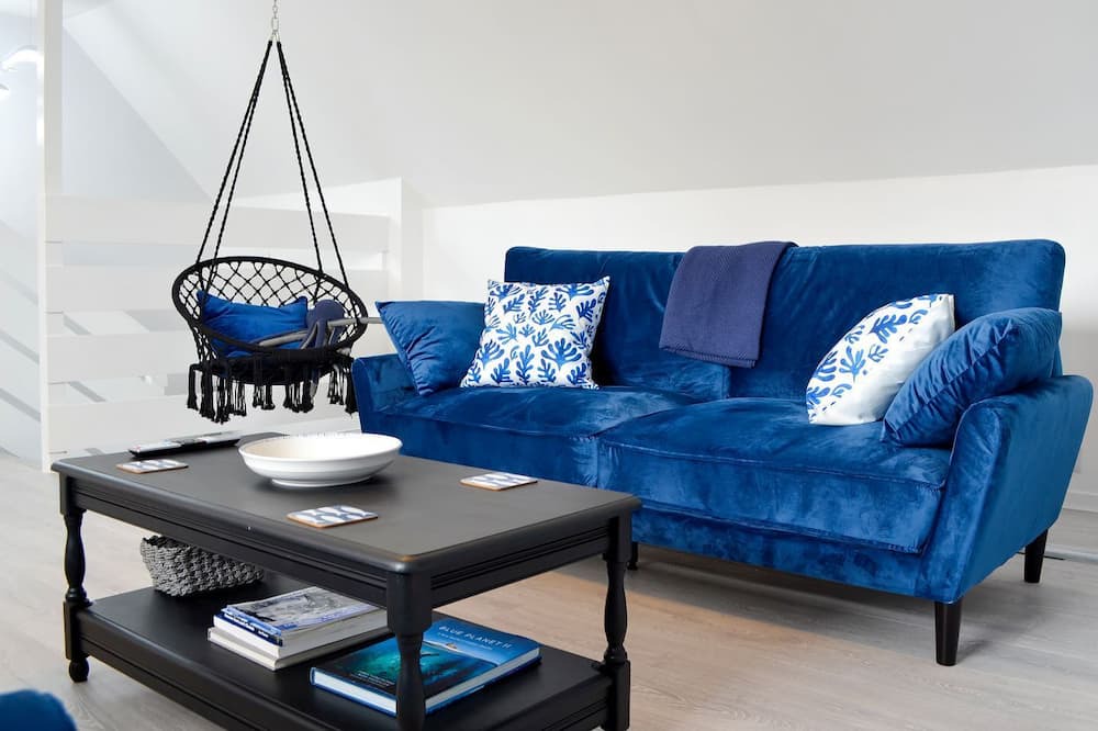 Photo of Livingroom in Ellon
