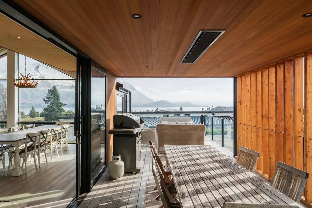 Photo of Patio Balcony in Wanaka