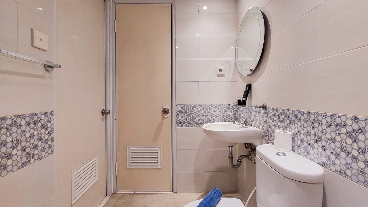 Photo of Bathroom in Panunggangan Utara