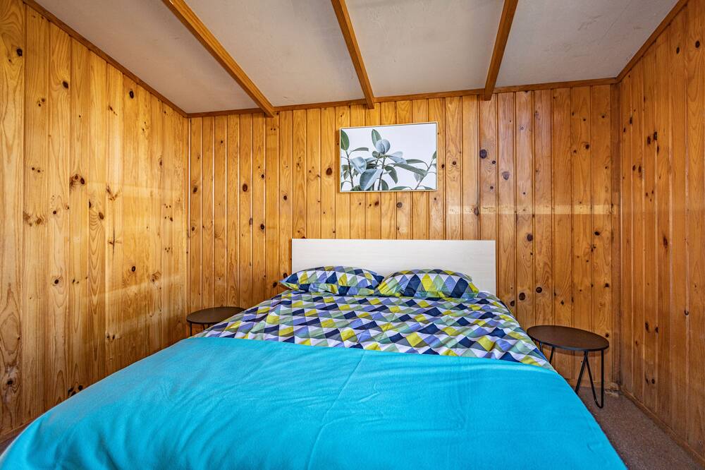 Photo of Bedroom in National Park Village