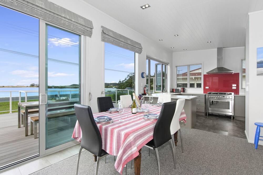 Photo of Kitchen in Ngunguru