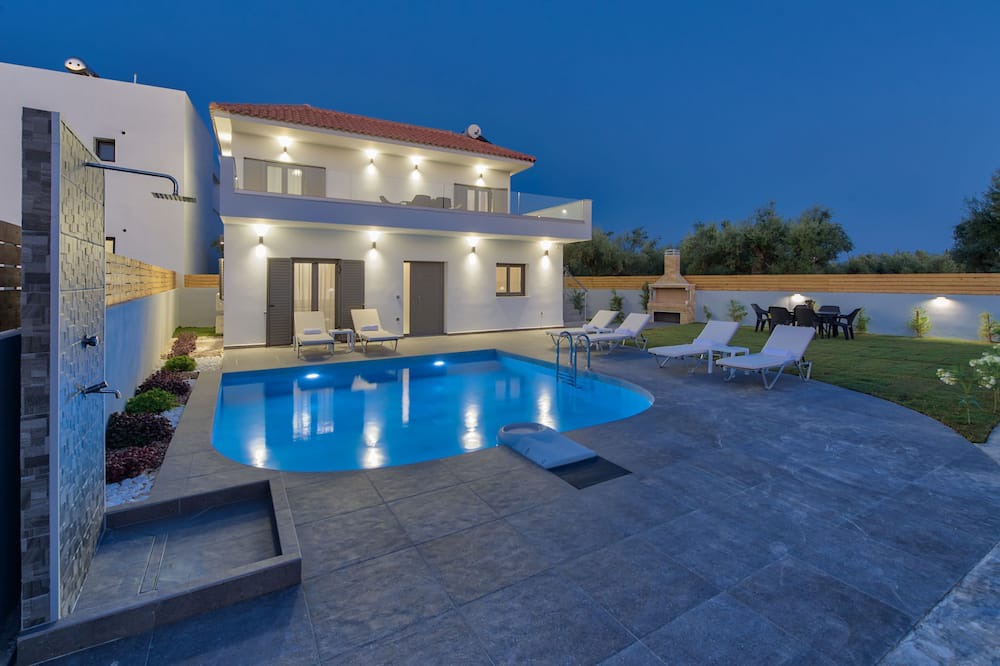 Photo of Outdoor in Kalpaki