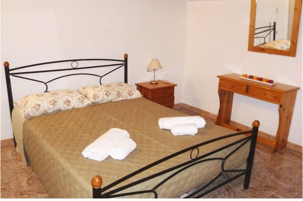 Photo of Bedroom in Faraklata