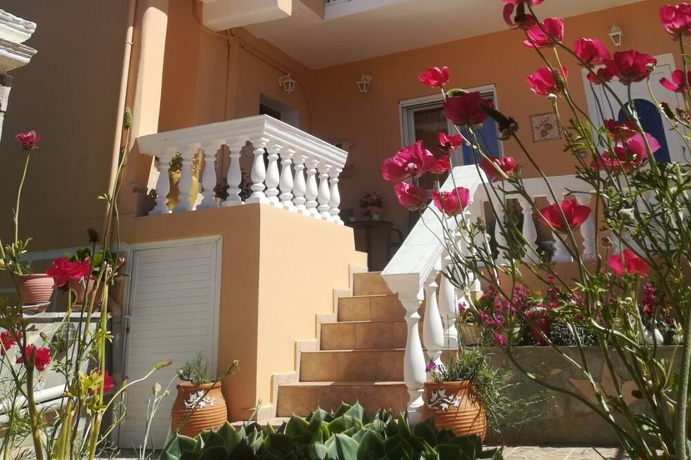 Photo of Outdoor in Faraklata