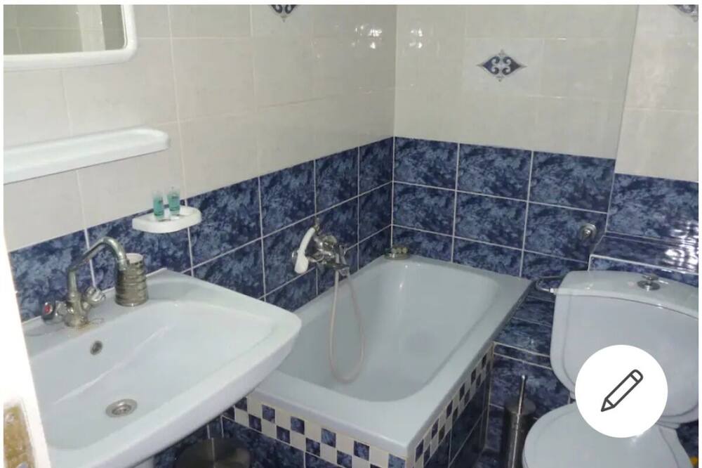 Photo of Bathroom in Faraklata