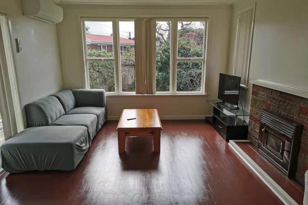 Photo of Livingroom in Henderson