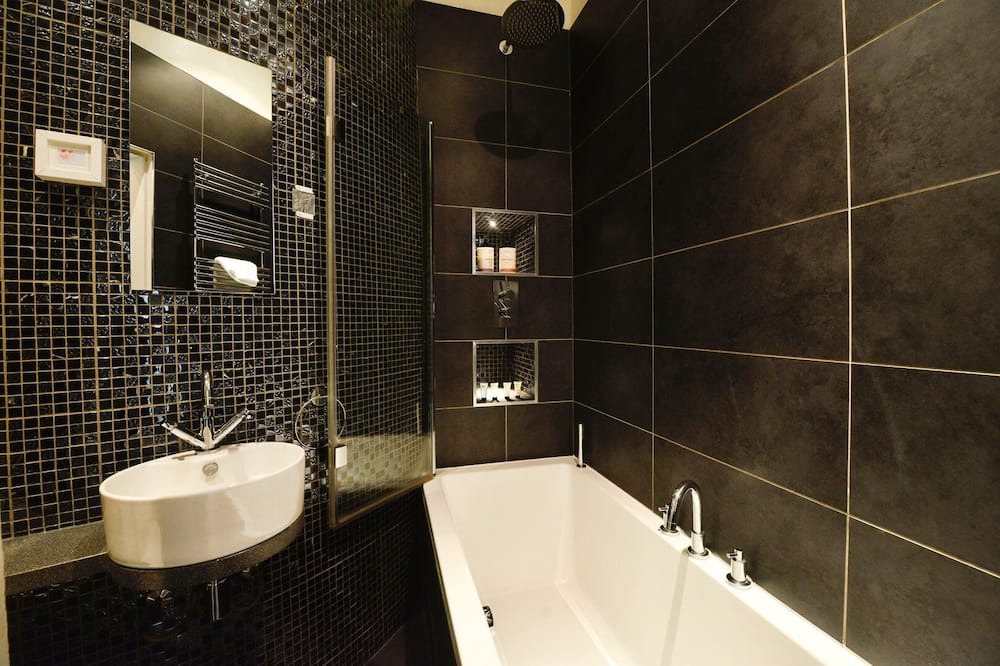 Photo of Bathroom in Bruntsfield