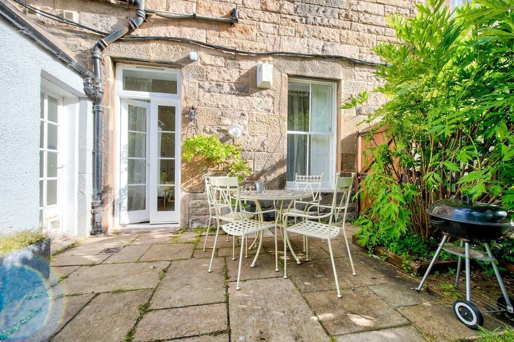 Photo of Outdoor in Bruntsfield