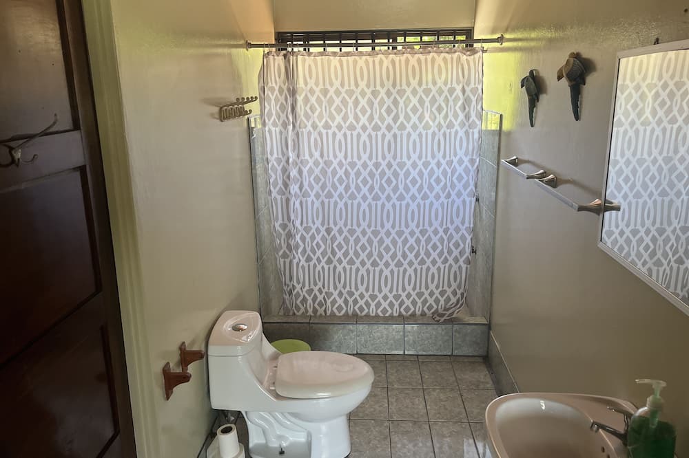 Photo of Bathroom in Puntarenas