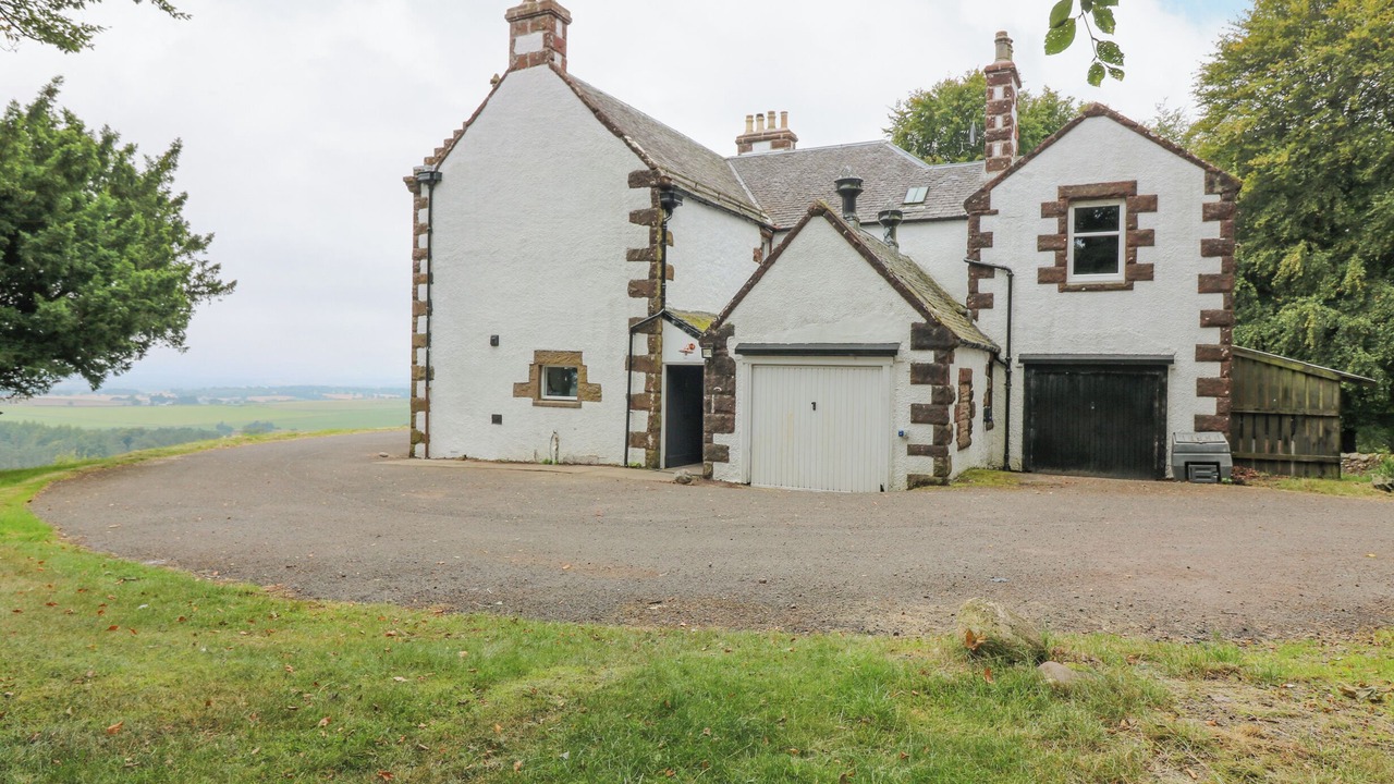 Photo of Outdoor in Kirriemuir