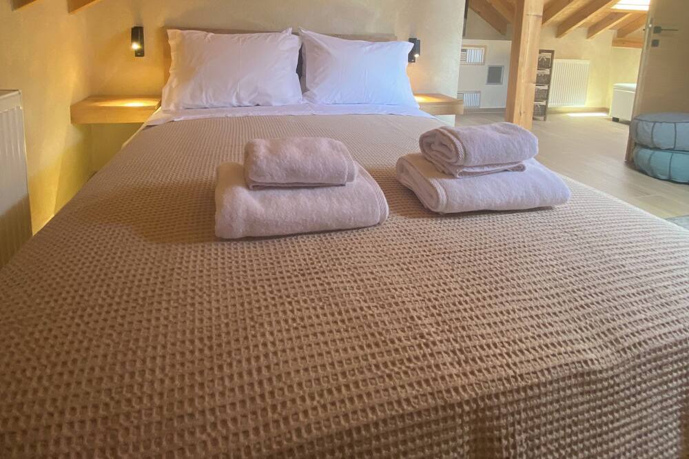 Photo of Bedroom in Aristi