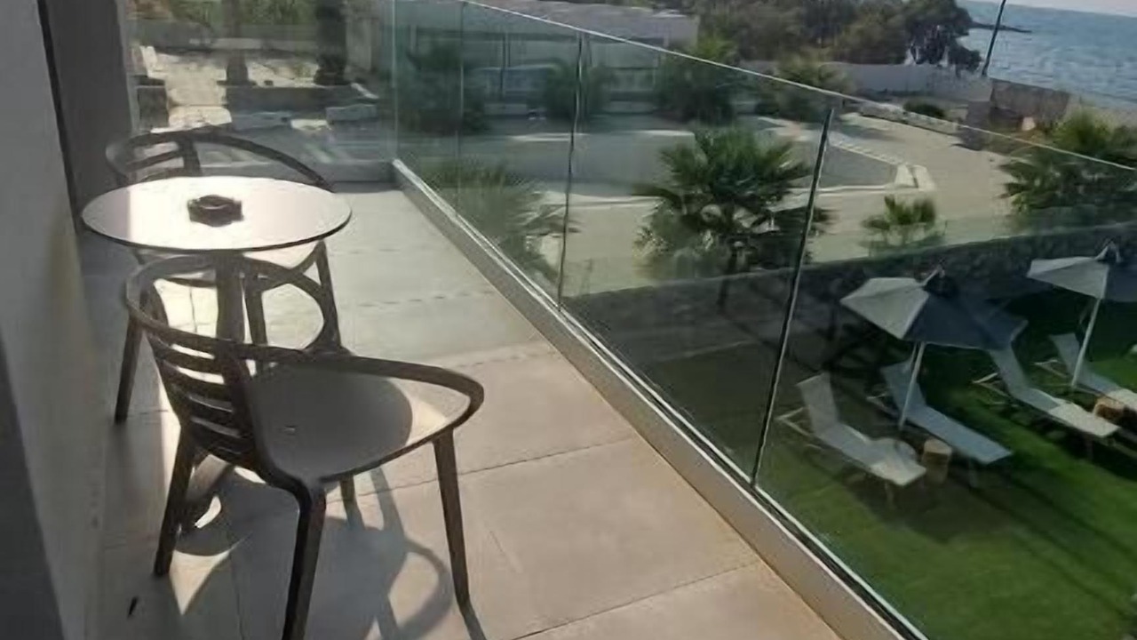 Photo of Patio Balcony in Gournai