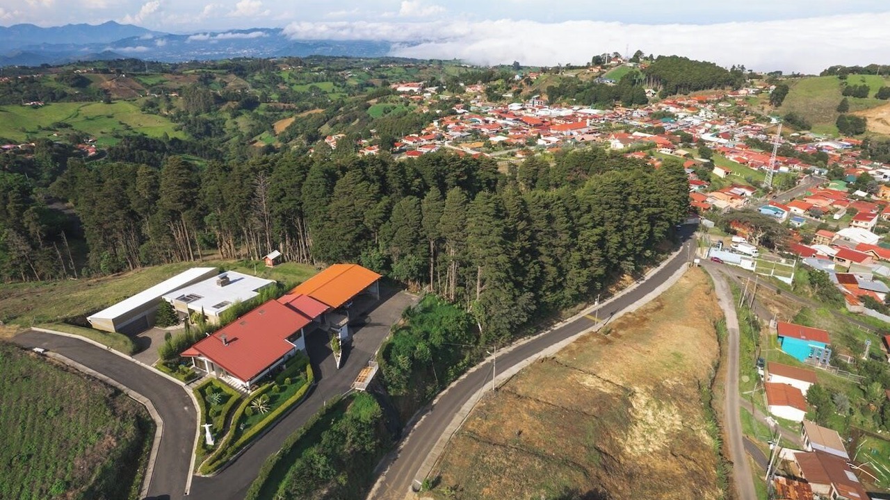 Photo of Outdoor in Alfaro Ruiz