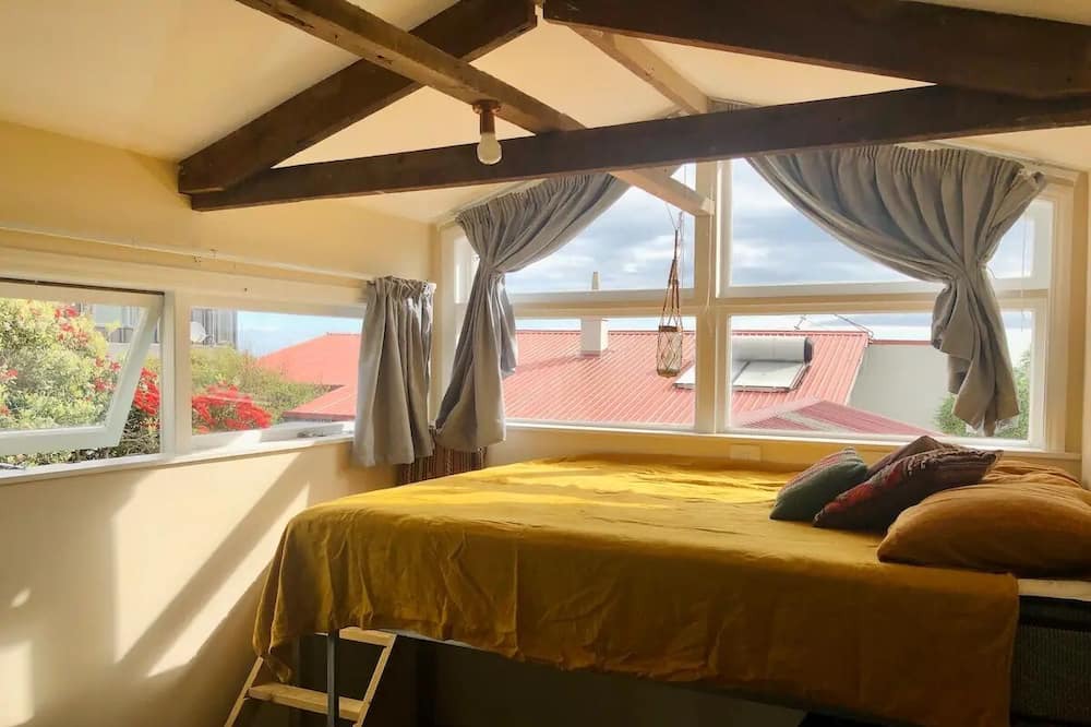 Photo of Bedroom in Castlecliff
