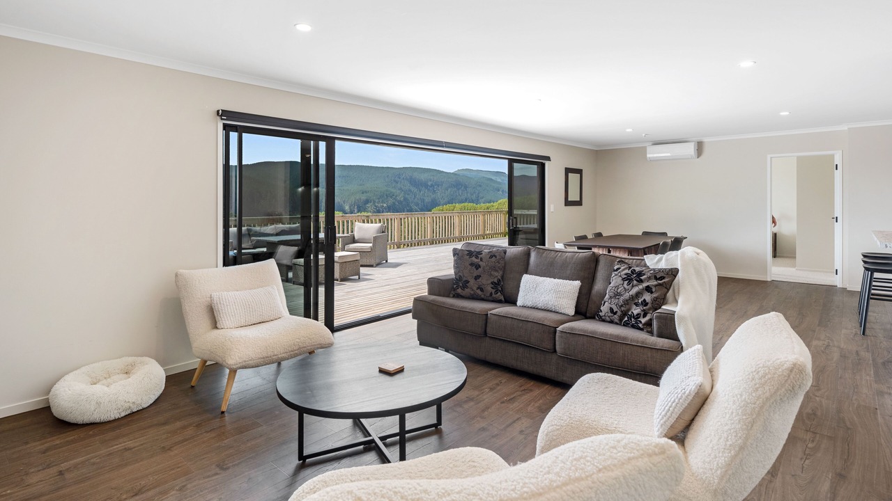 Photo of Livingroom in North Island